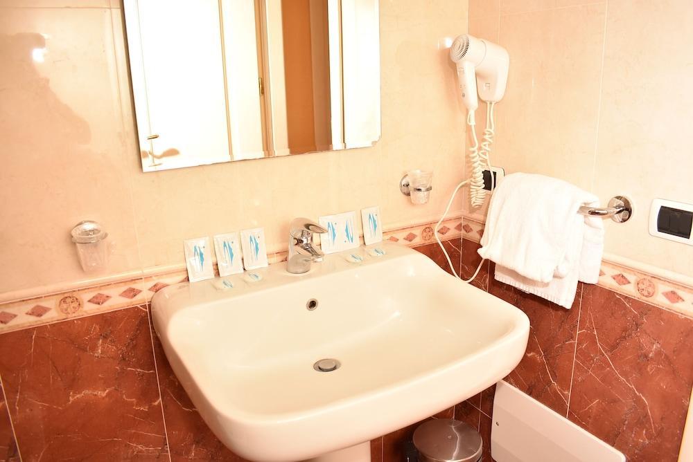 Miravalle Hotel Nápoles